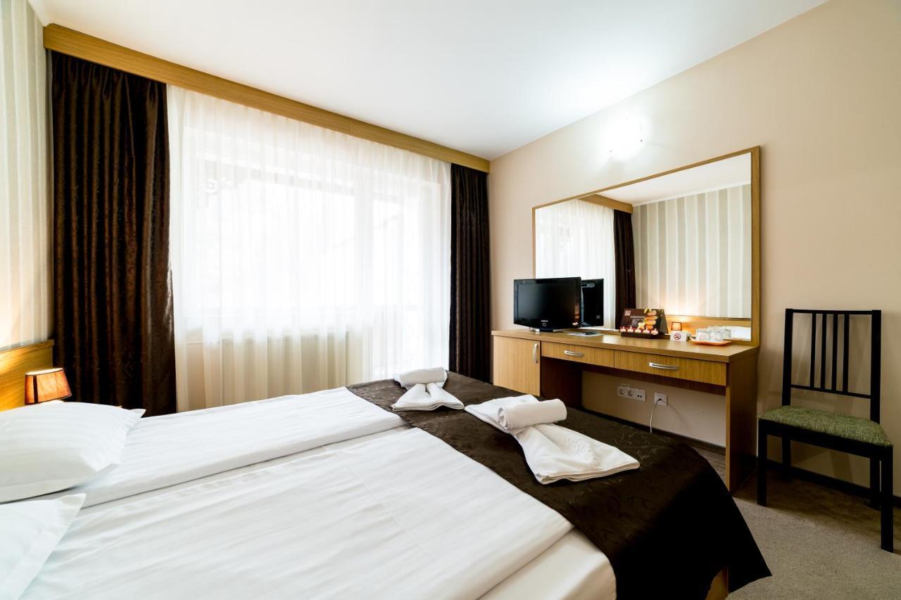 Hotel Muresul Health Spa 소바타 외부 사진