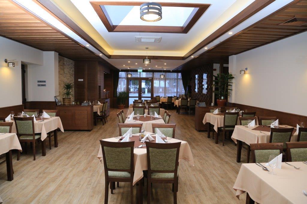 Hotel Muresul Health Spa 소바타 외부 사진
