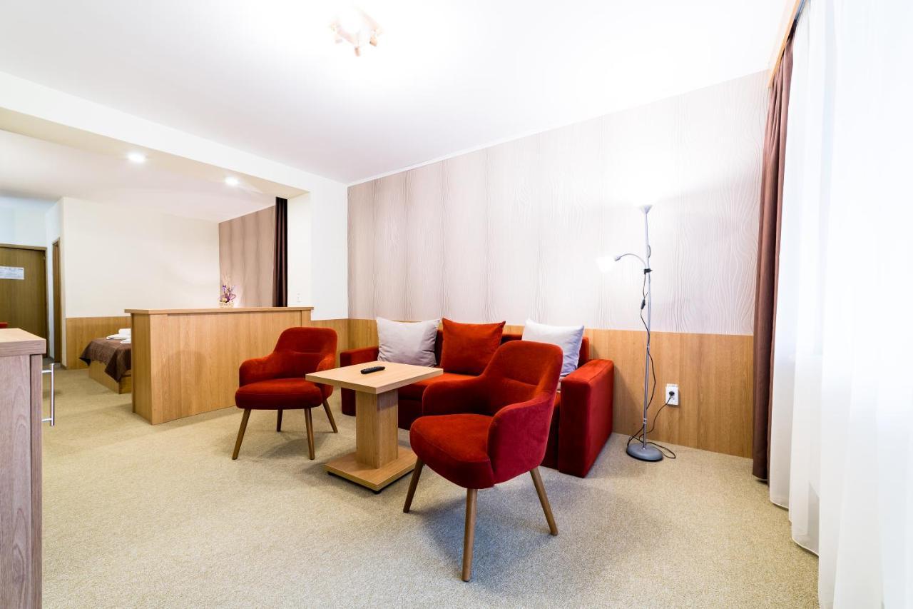 Hotel Muresul Health Spa 소바타 외부 사진