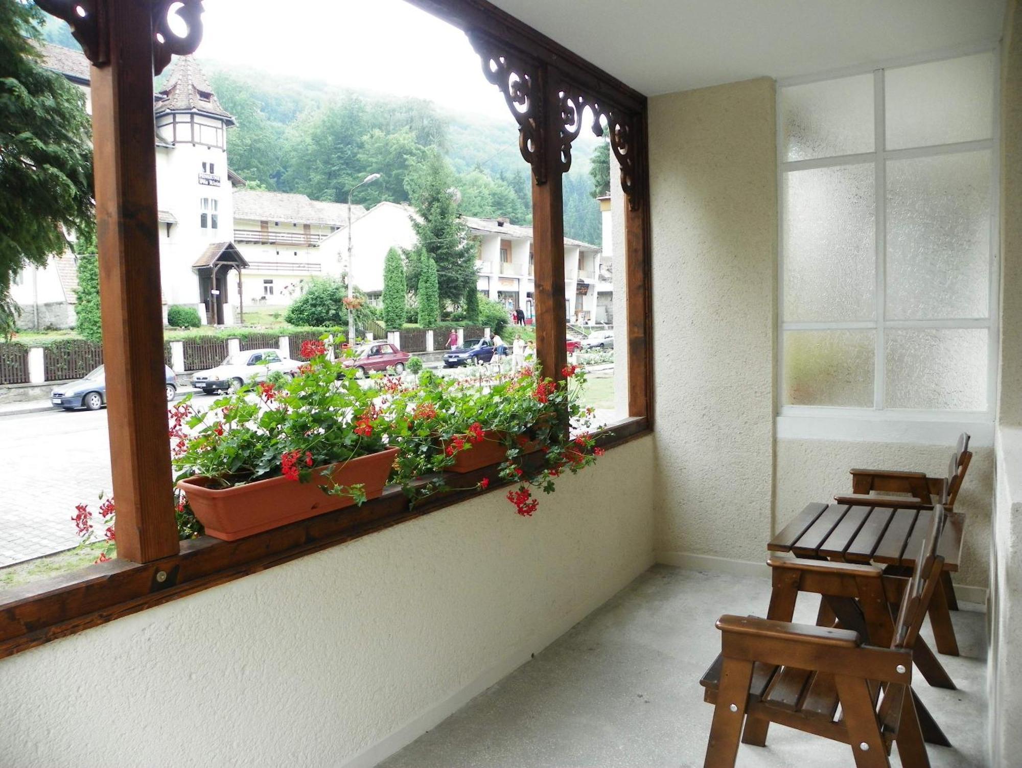 Hotel Muresul Health Spa 소바타 외부 사진