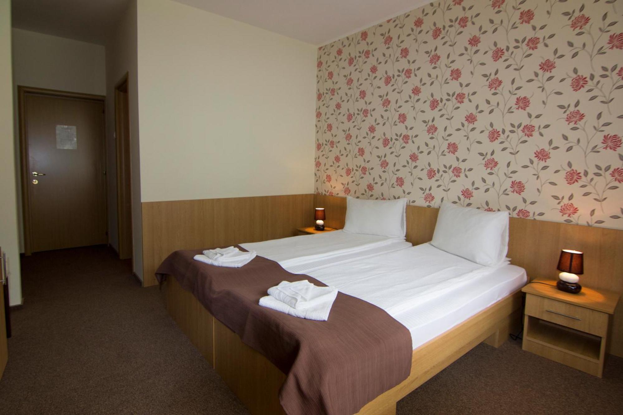 Hotel Muresul Health Spa 소바타 외부 사진