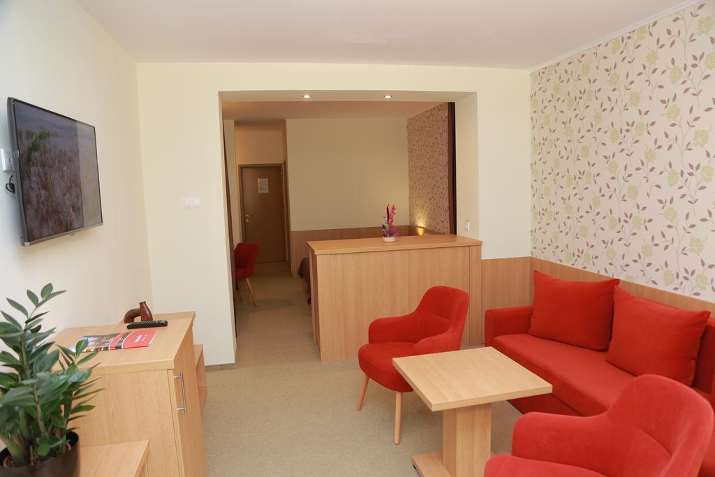 Hotel Muresul Health Spa 소바타 외부 사진