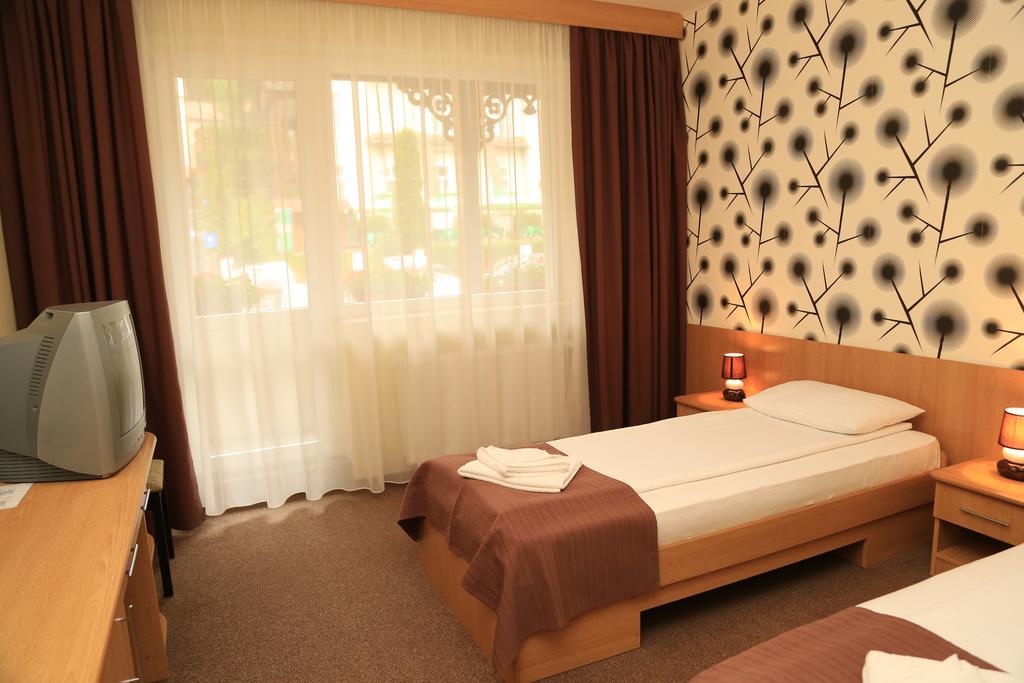Hotel Muresul Health Spa 소바타 외부 사진