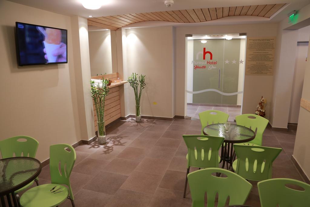 Hotel Muresul Health Spa 소바타 외부 사진