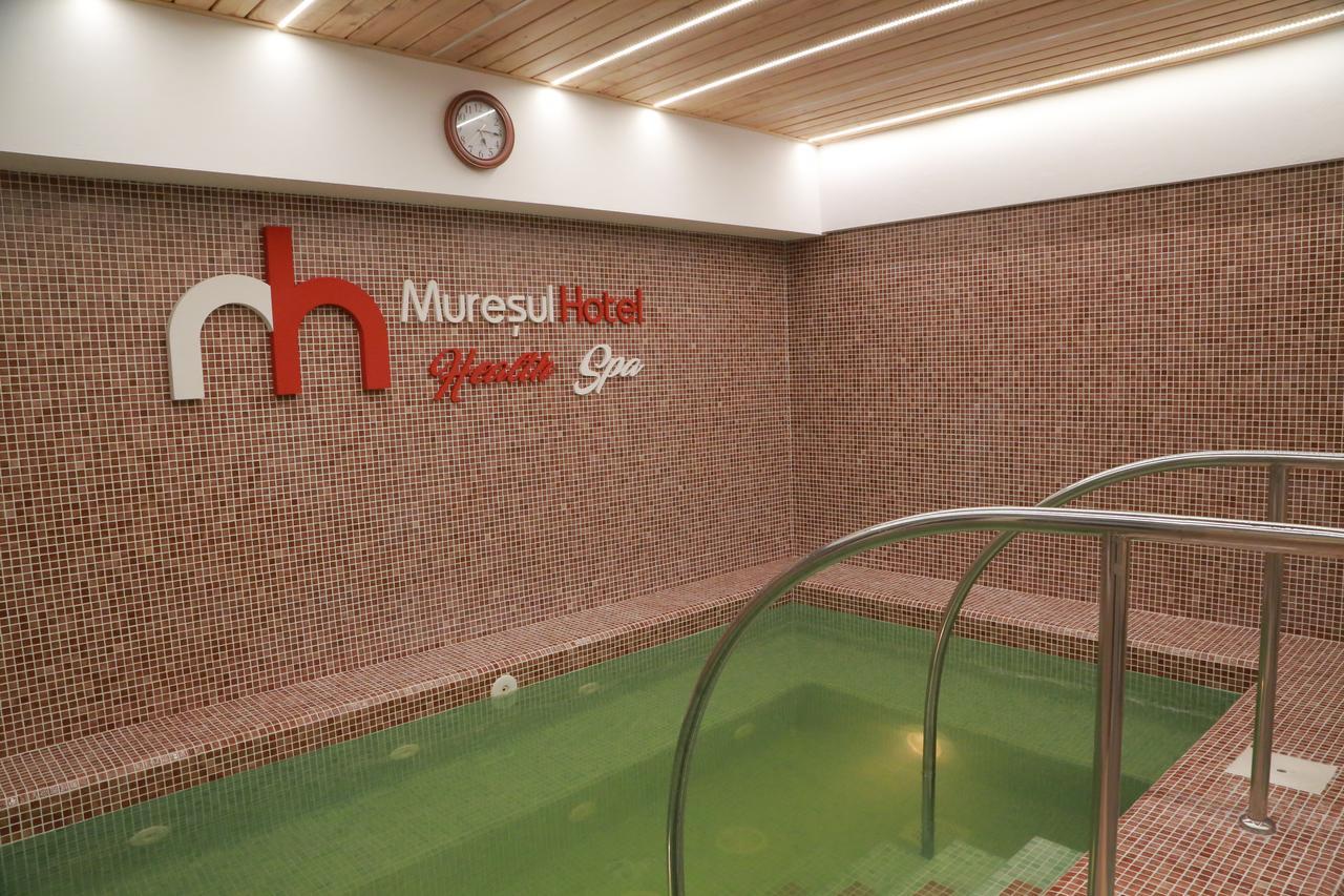 Hotel Muresul Health Spa 소바타 외부 사진